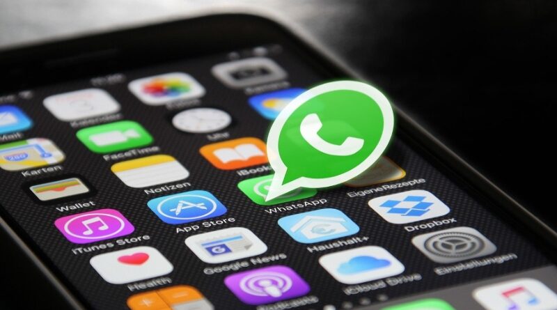 Psicólogos Explican Por Qué Algunas Personas Optan por No Publicar Estados en WhatsApp
