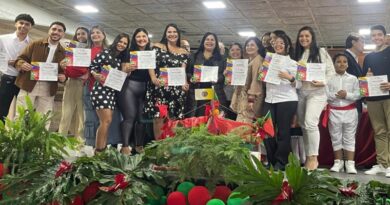 Santuario de Fátima en Carrizal celebra graduación de estudiantes de Portugués
