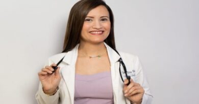Doctora Lily Soto Desmiente Mitos Comunes sobre el VIH para Combatir el Estigma
