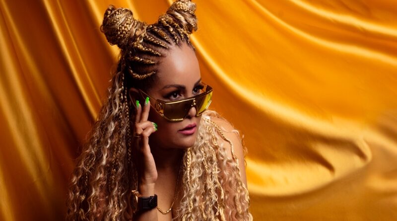 Amneliz inicia su primera gira promocional por Latinoamérica “Too Much Woman: el movimiento”