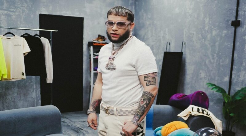 Casper Mágico presenta su nuevo Álbum "Los Mágicos" e incluye colaboración con Anuel AA