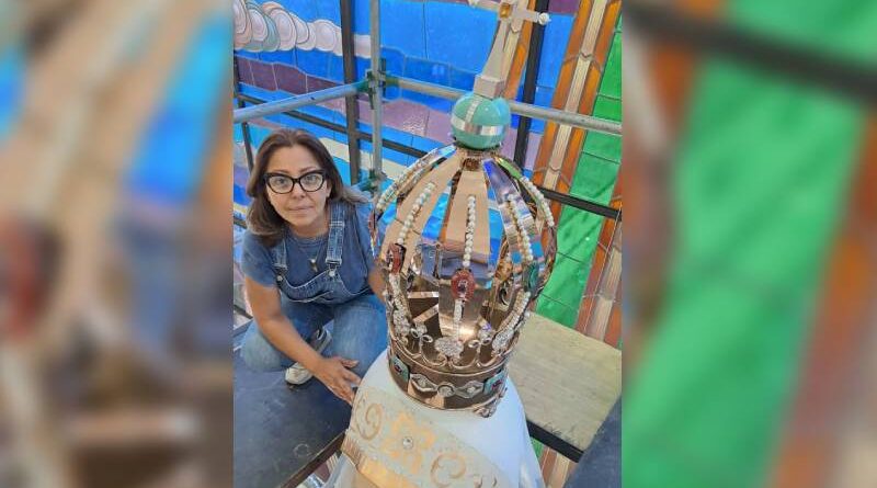Miriam Chacón: La Orfebre que Forjó la Fe en la Nueva Corona de la Virgen de Fátima en Carrizal