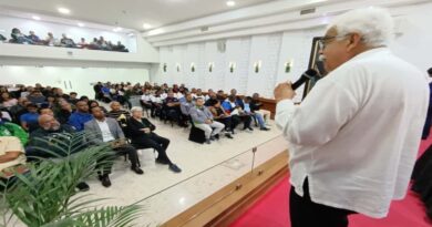 CLEBM desarrolla conversatorio sobre gestión energética