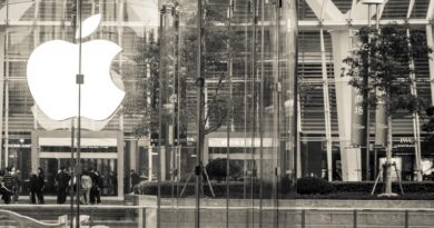 Apple Retira Apps de Rastreo de ICE Tras Presión Gubernamental y Preocupaciones de Seguridad