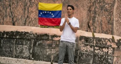 JP21 se vuelve viral tras defender a Venezuela en controversia de un Podcast