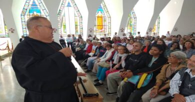 Santuario de Fátima recibió cientos de fieles para la Octava Asamblea Diocesana de Oración Carismática
