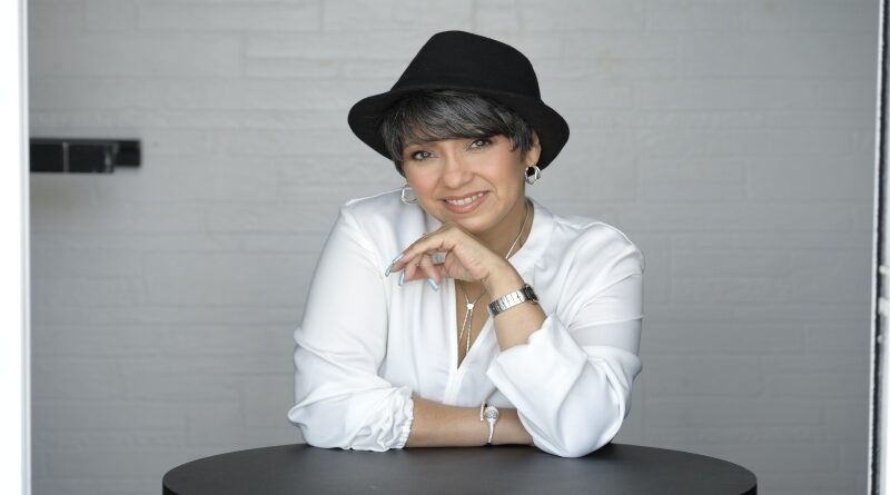 Liz Alemán: La Nueva Voz de la Balada Latina