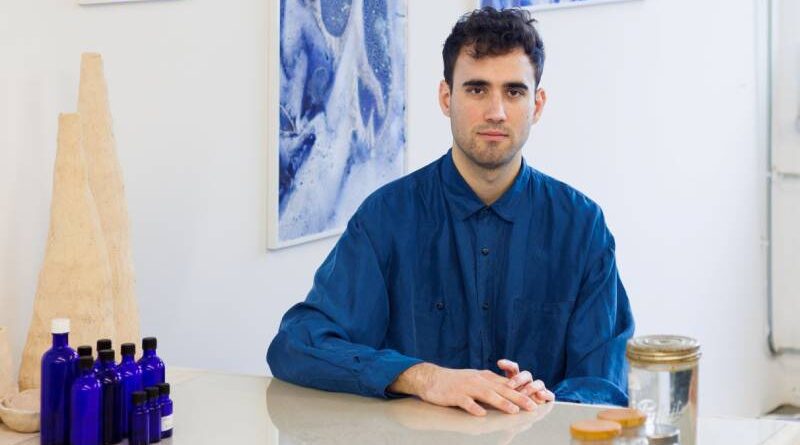 El artista español Eduardo Palomares desarrolla residencia artística en El Cercado