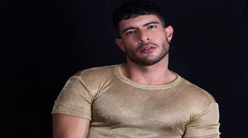 El venezolano Hebert Palomo se une a la agrupación musical S.B.S
