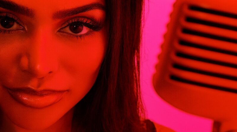 BellaTop impulsa su identidad global con “Herida con Alcohol”, una pieza intensa y profundamente 