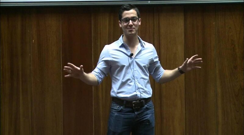 Alfonso Rivera revoluciona el escenario de TEDx con su charla sobre cómo vencer el miedo a hablar en público