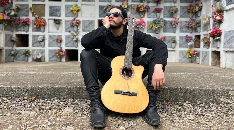 "Vida Gris": Caballero Carli transforma un duelo de 20 años en una pieza de Rock Psicodélico