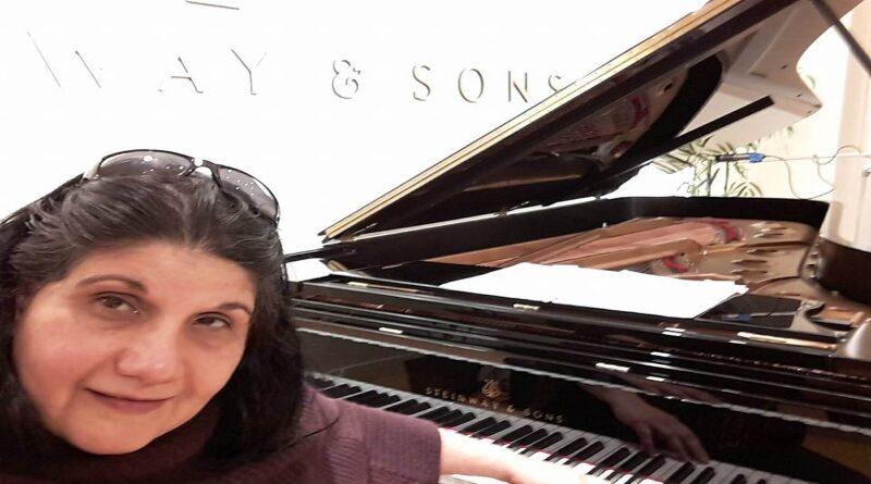 Sylvia Constantinidis celebra la Fiesta de la Francofonía y el Mes de la Mujer