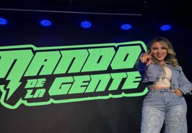 Franngrely Materan triunfa en el stand-up en el show de Nando de la Gente en Miami