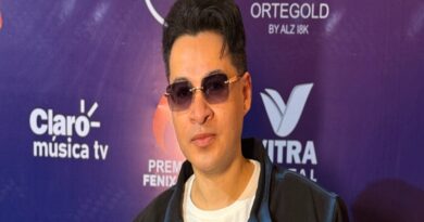 Alejandro Londoño conquista la escena en los Premios Fénix 2026