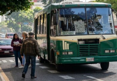 Sector transporte y Ejecutivo evalúan plataforma tecnológica para subsidiar pasajes a estudiantes y tercera edad Sector transporte y Ejecutivo evalúan plataforma tecnológica para subsidiar pasajes a estudiantes y tercera edad