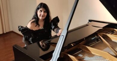 Moises Moleiro es homenajeado con el nuevo disco de la pianista Sylvia Constantinidis