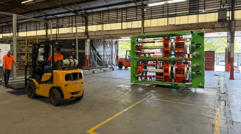 “Parque Industrial Caucho” inicia producción de cauchos para motocicletas en Venezuela