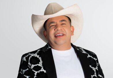 El Chakal del Sur reúne a dos leyendas del género en una colaboración histórica con «El Malo Soy Yo» https://infocustumagazine.com/el-chakal-del-sur-reune-a-dos-leyendas-del-genero-en-una-colaboracion-historica-con-el-malo-soy-yo/