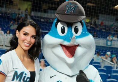Los Miami Marlins invitan a Michell Roxana a realizar el First Pitch