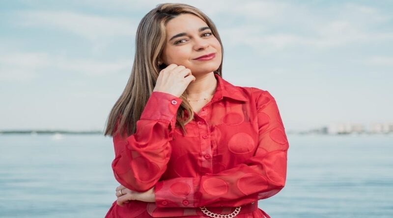 Dania Ferro Presenta «Ansiedad. La Grieta Por Donde Entró La Luz»: Un Testimonio Valiente Sobre El Dolor, La Sanación Y La Esperanza Dania Ferro Presenta "Ansiedad. La Grieta Por Donde Entró La Luz": Un Testimonio Valiente Sobre El Dolor, La Sanación Y La Esperanza