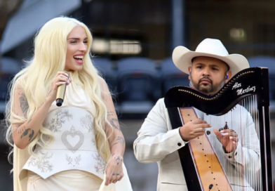 Arpamartínez impulsa el arpa venezolana junto a Elena Rose en la gira de Karol G Arpamartínez impulsa el arpa venezolana junto a Elena Rose en la gira de Karol G
