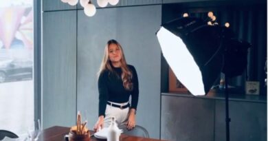 Elizabeth Velásquez cuenta historias y noticias a través de su cámara