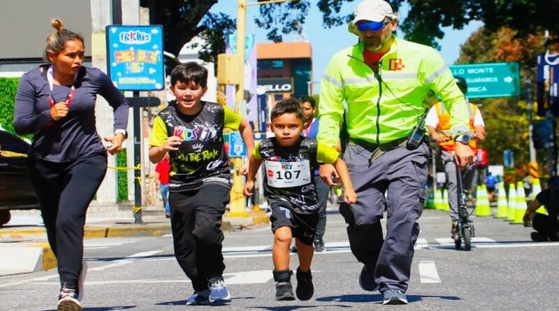 John Díaz, el estratega detrás de RetosVenezuela y la evolución de los eventos deportivos John Díaz, el estratega detrás de RetosVenezuela y la evolución de los eventos deportivos.