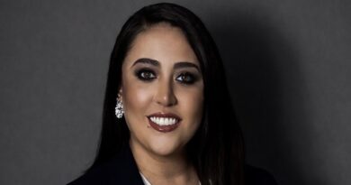 Alejandra Álvarez es nominada a los Premios Ícono del Periodismo como Mejor Jefe de Prensa
