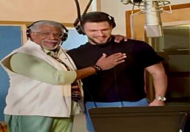 Más de 20 artistas unen sus voces en “Esperando un nuevo sol”: la producción que conecta a Caracas y Miami tras el doble sismo Más de 20 artistas unen sus voces en “Esperando un nuevo sol”: la producción que conecta a Caracas y Miami tras el doble sismo