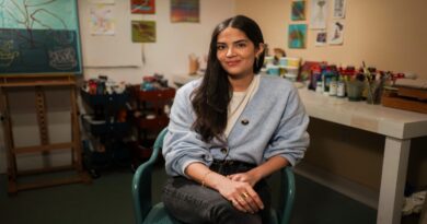 La artista plástico Orianna Montenegro ayuda a los afectados de los terremoto a través de sus obras