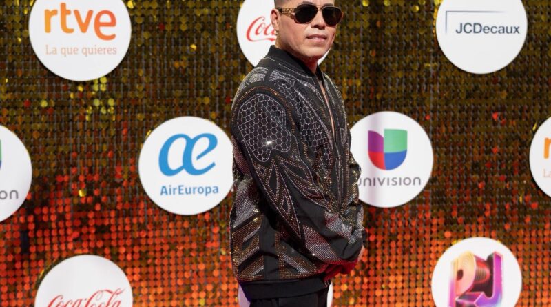ICC lleva la cumbia sonidera mexicana a la alfombra roja de Premios Juventud en Marbella