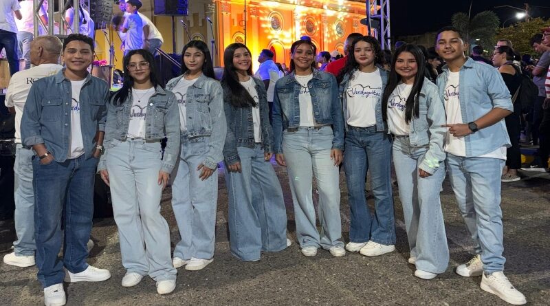 Los Verduguitos De Cabimas Con Su Tema "Lienzo de Gloria" Buscan clasificación en La Gaita del Año