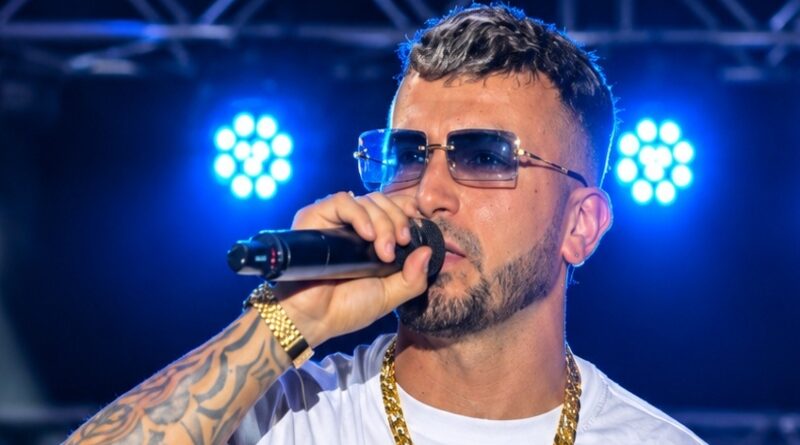 AIKE expande su universo musical con el estreno de “6 a.m”