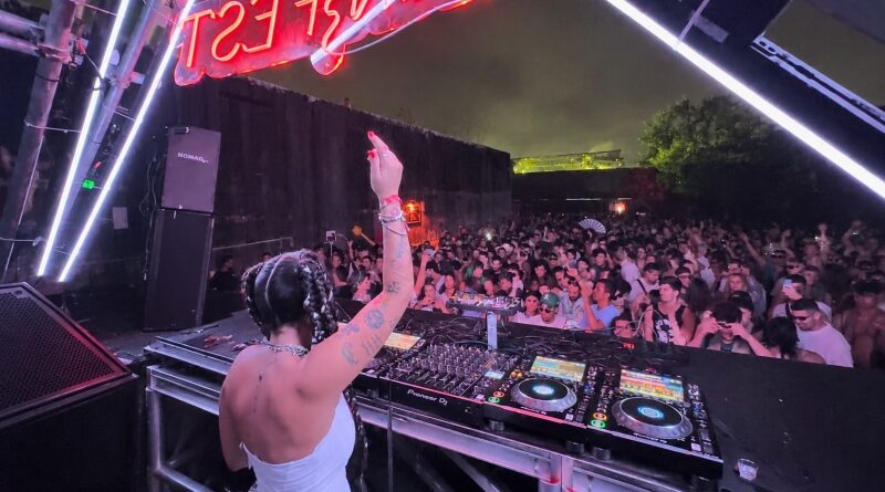 Cristal Power inicia una nueva era musical mientras prepara su primer álbum de estudio