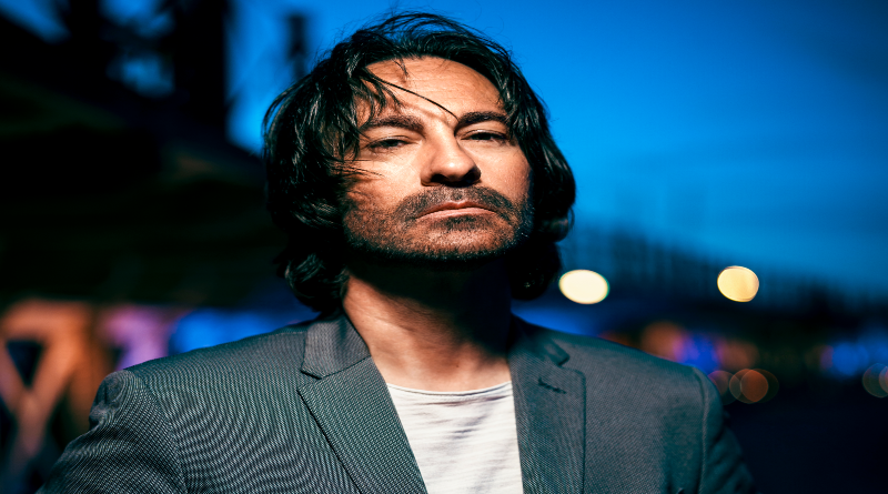 El artista sevillano Fran Cruz lanzó oficialmente su álbum debut  Lo Que Soy